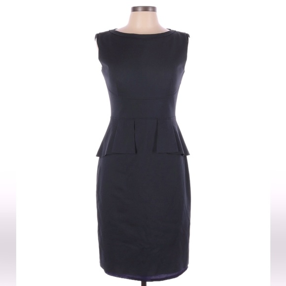 Tahari Sleeveless Peplum Navy Blue Dress with Denim-Like Fabric, Size 2 - Picture 1 of 9